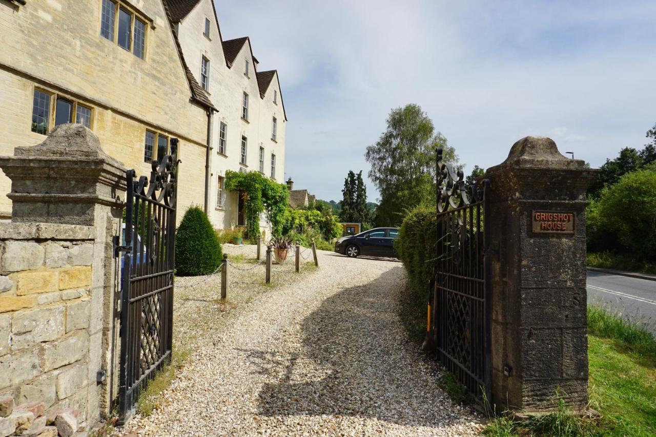 Апартаменты The Coach House And The Stable Woodchester Экстерьер фото